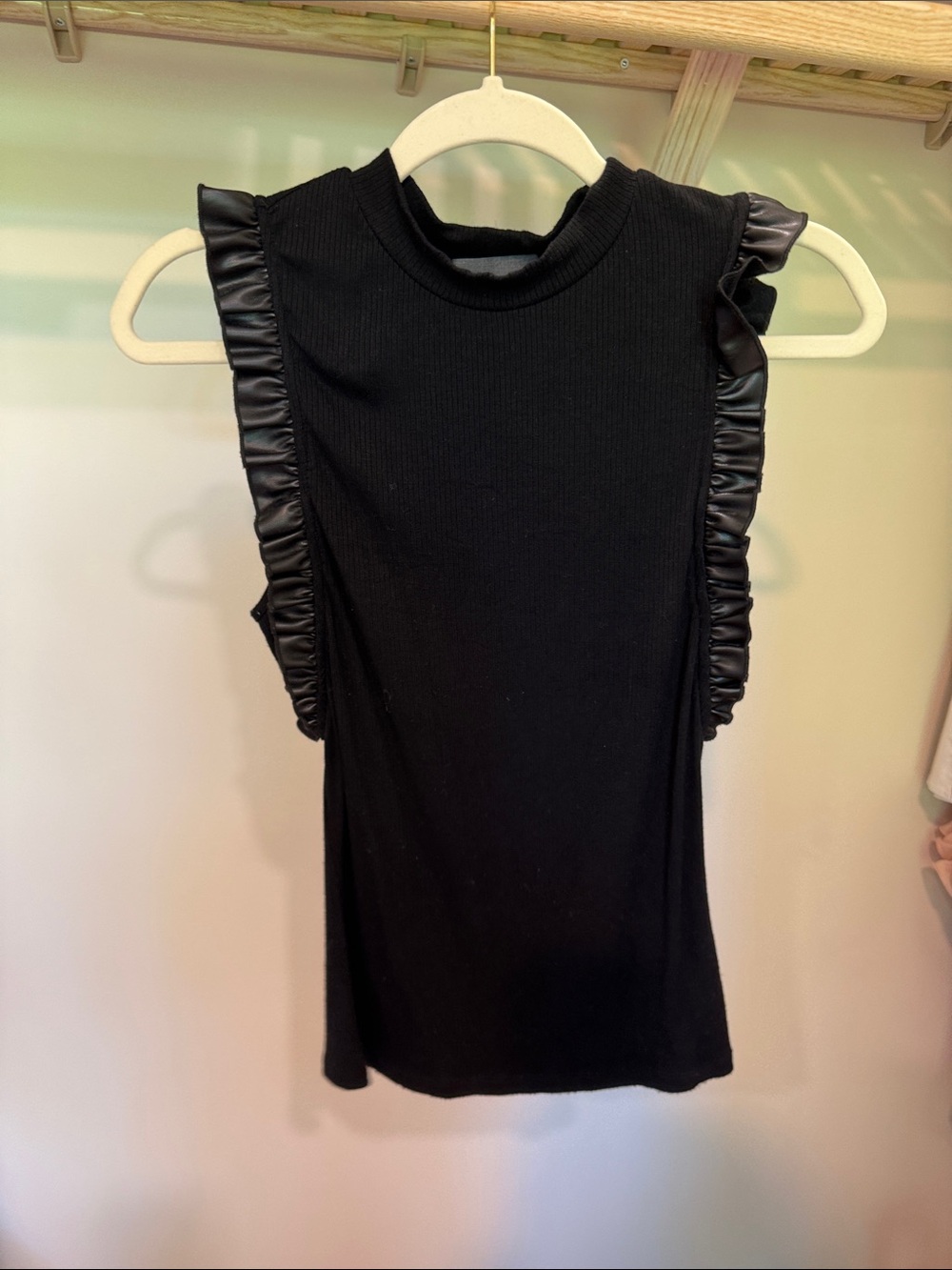 Sunday in Brooklyn Black Ruffle-Trim Sleeveless Tank